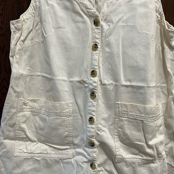 VEST Old Navy Cream Sleeveless Vest - Picture 3 of 3